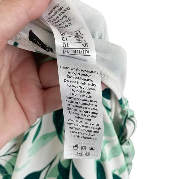 Nip Tuck Oasis Delores Tankini Green Singlet size 10 green white - Picture 11 of 14